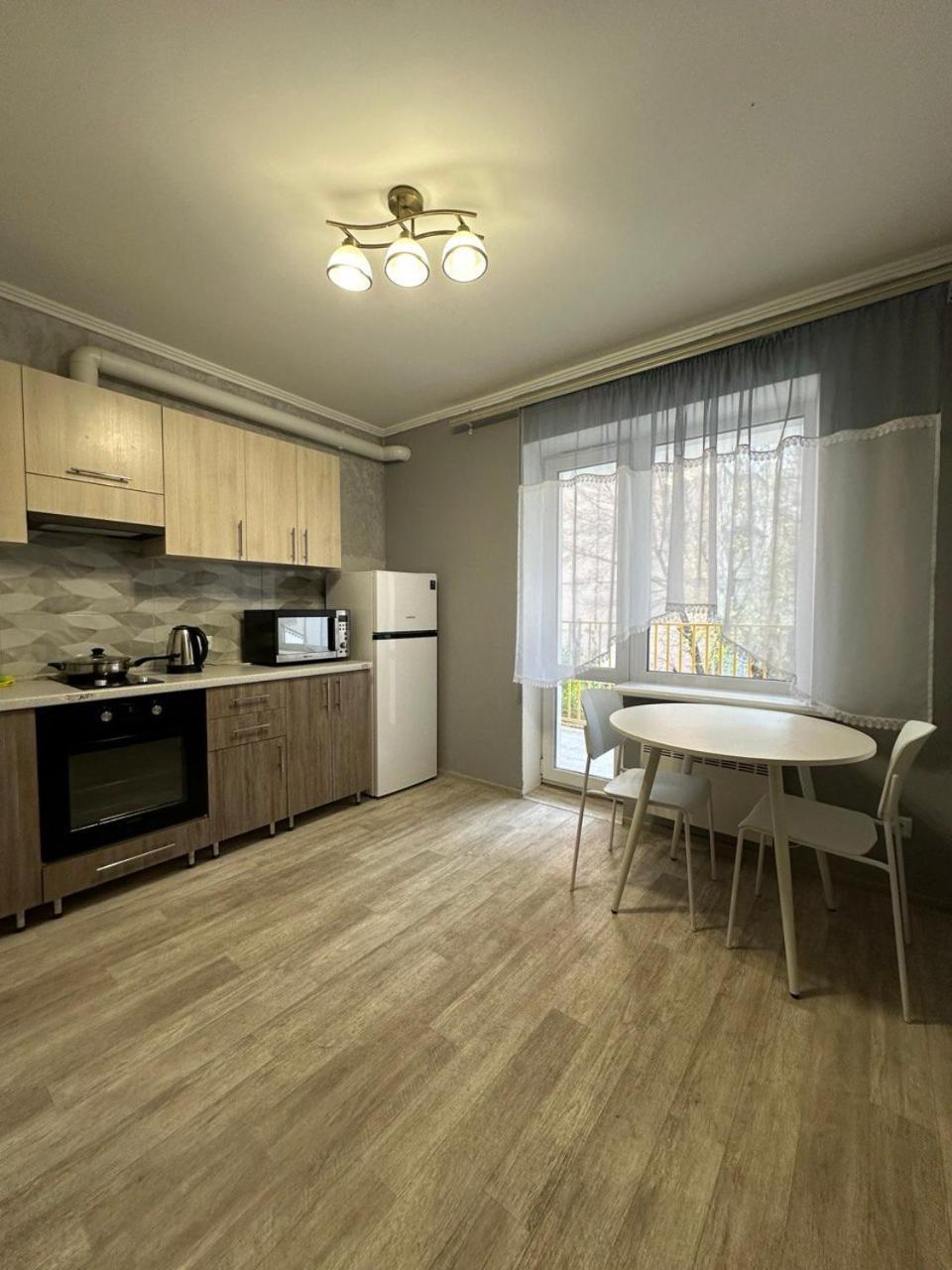 Prospekt Peremogu 10B Apartment Kropyvnytskyi Bagian luar foto